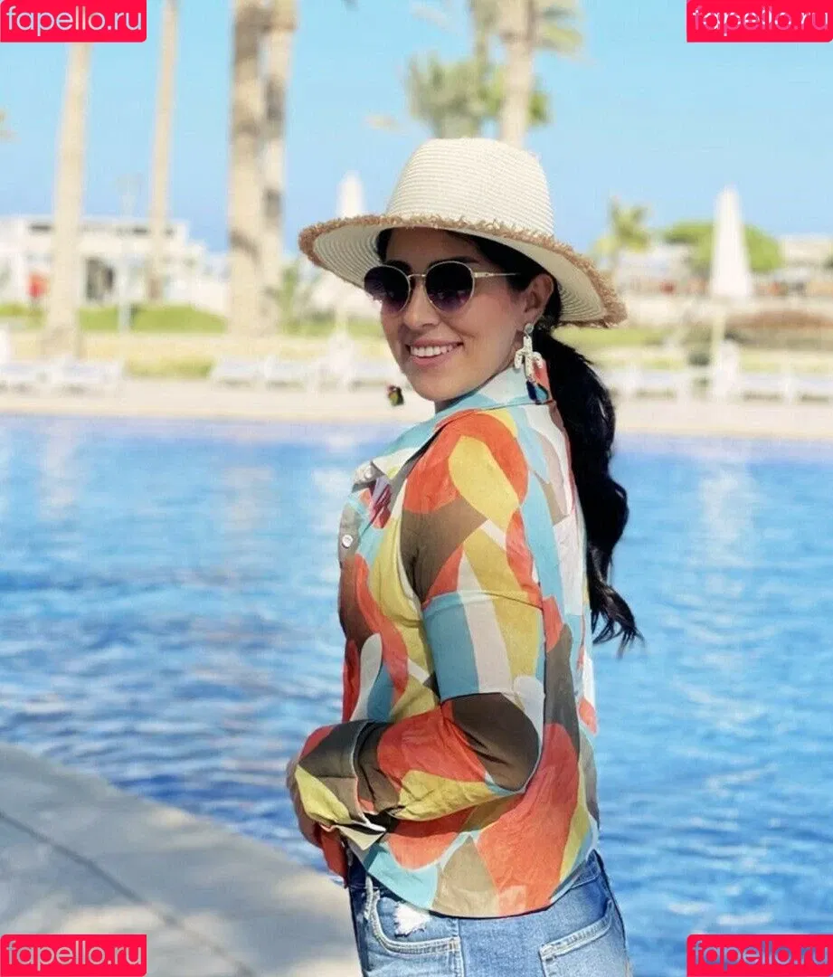 Ayten Amer Onlyfans Photo Gallery 