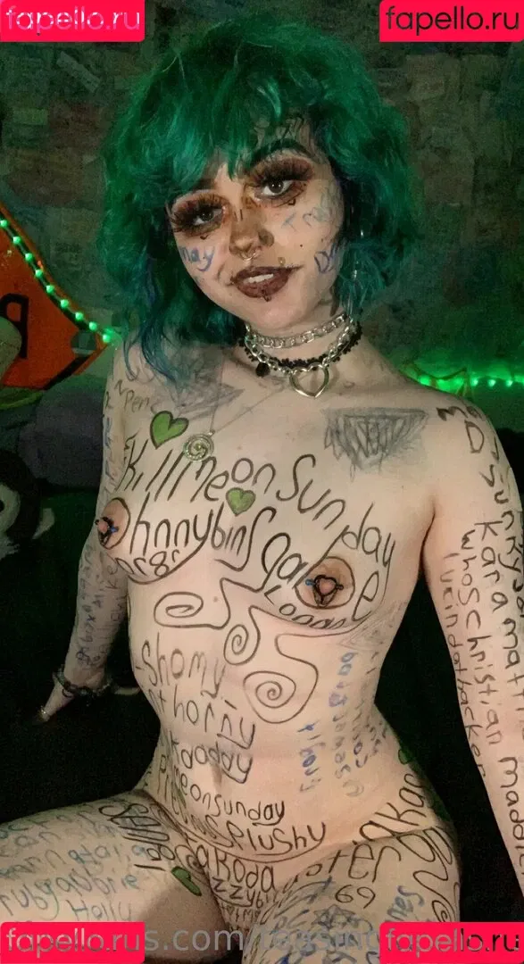 teasinglytrashed Onlyfans Photo Gallery 