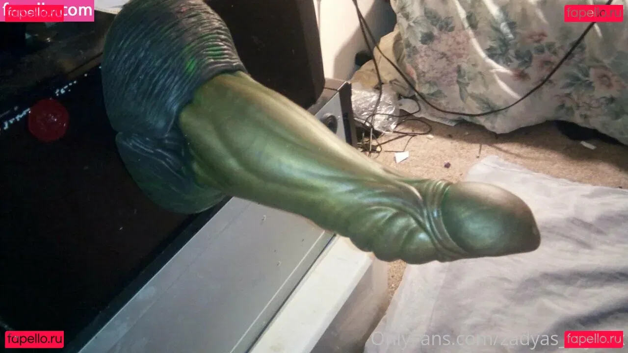 zadyas_toybox Onlyfans Photo Gallery 