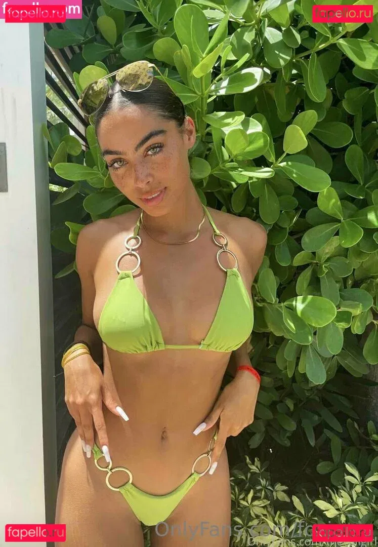 foxjanis Onlyfans Photo Gallery 