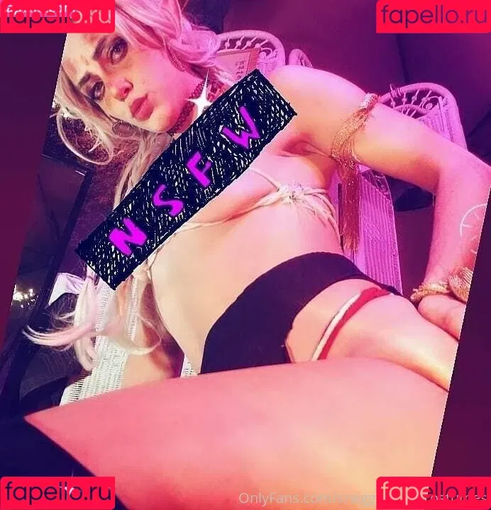 snaggletoothcostumes Onlyfans Photo Gallery 