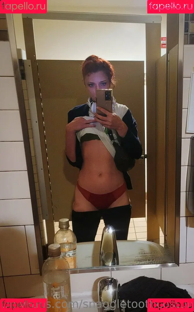 snaggletoothcostumes Onlyfans Photo Gallery 