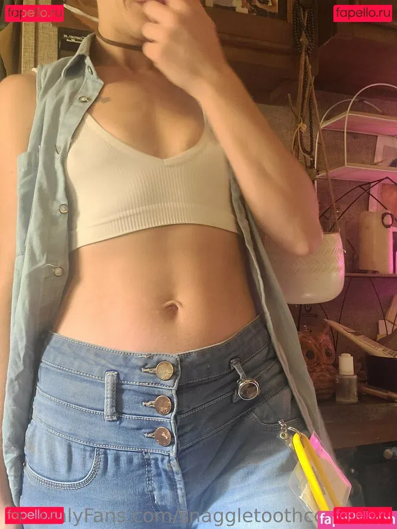 snaggletoothcostumes Onlyfans Photo Gallery 