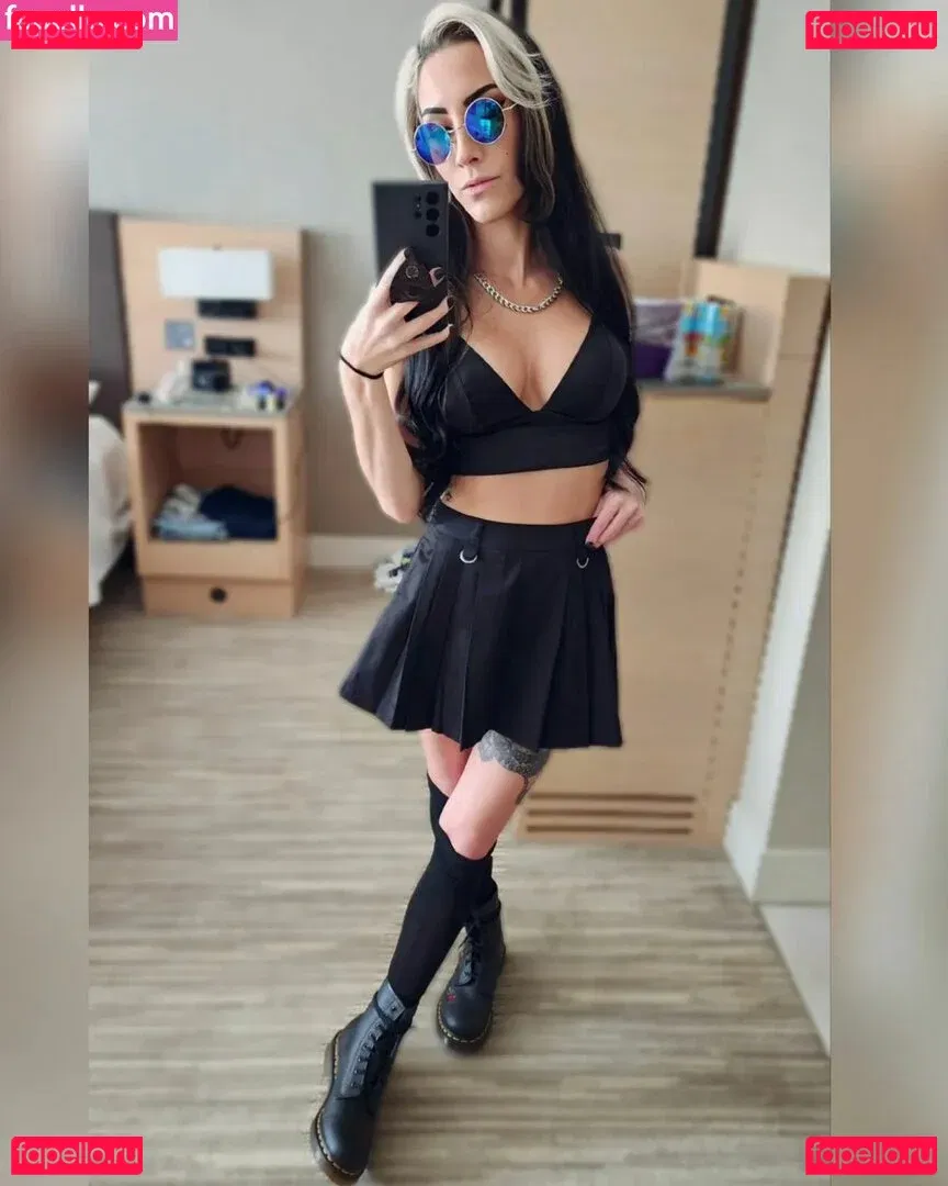 okStranger Onlyfans Photo Gallery 