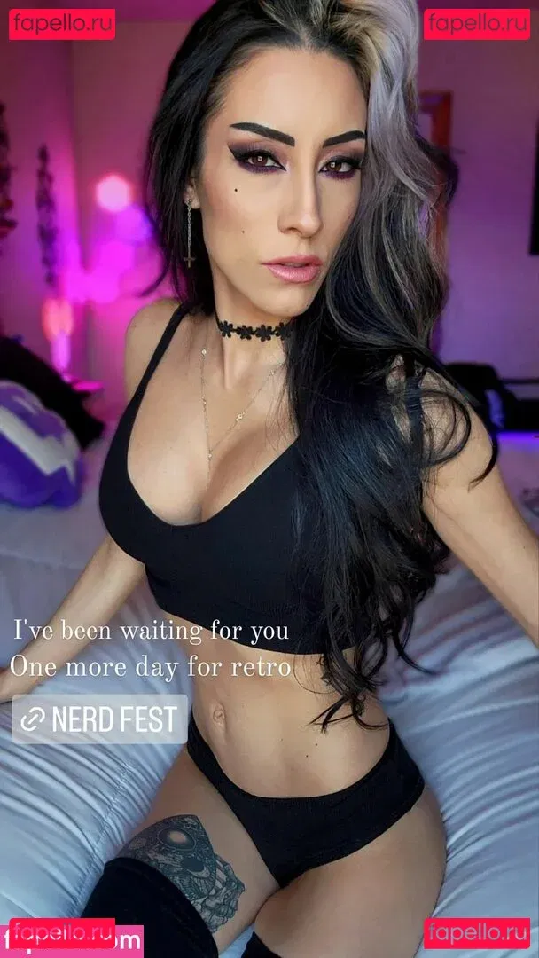 okStranger Onlyfans Photo Gallery 