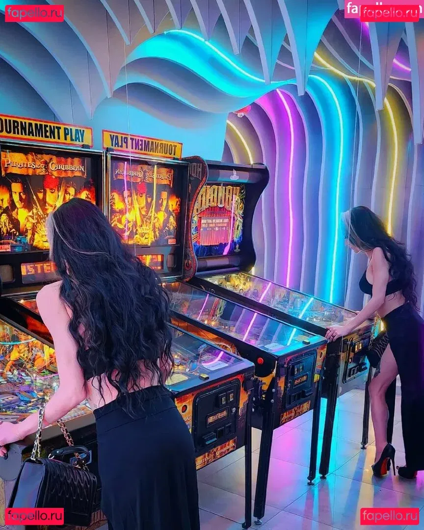 okStranger Onlyfans Photo Gallery 