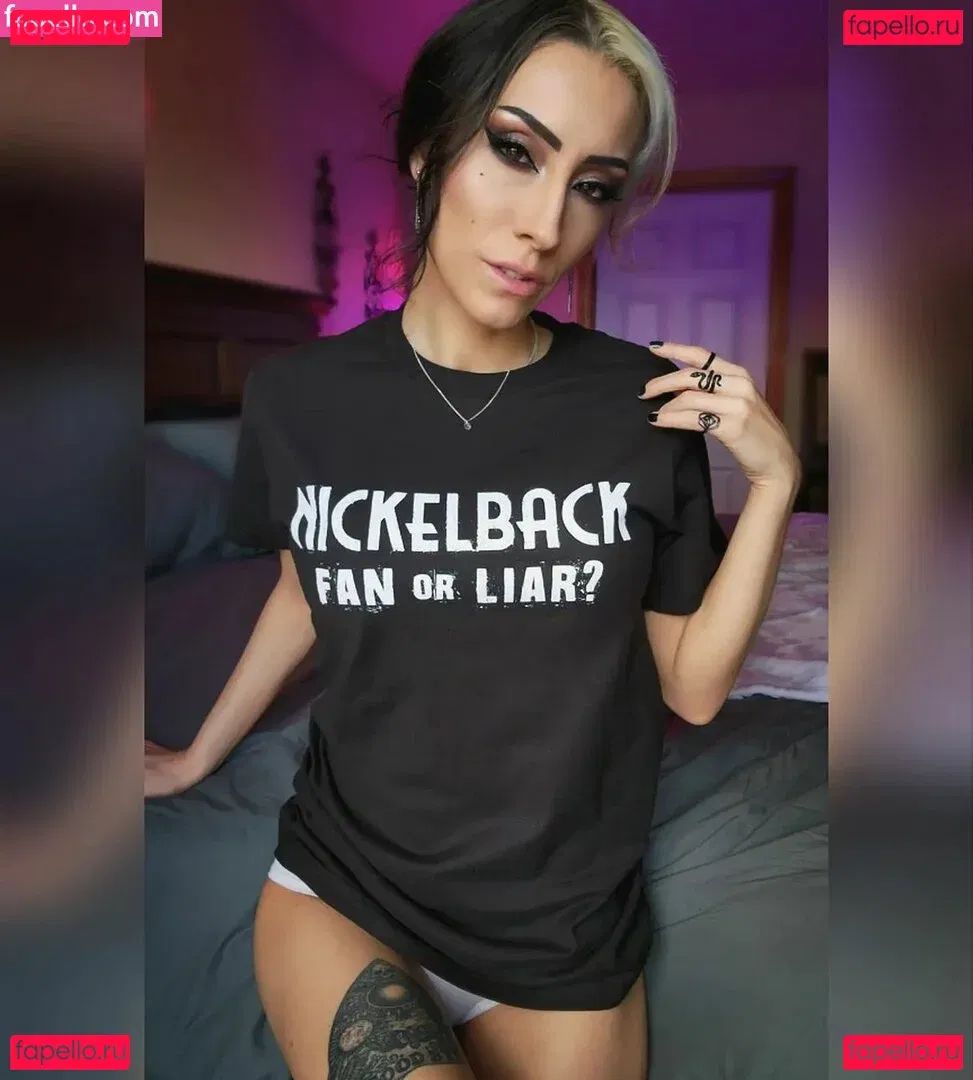 okStranger Onlyfans Photo Gallery 