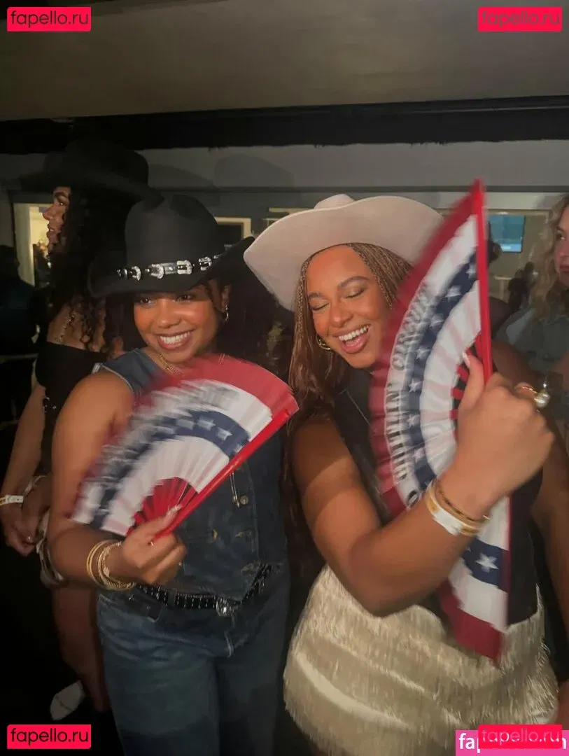 Nia Sioux Onlyfans Photo Gallery 