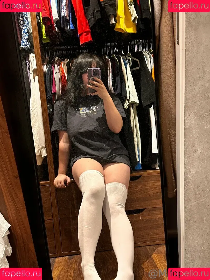 Miniloonaa Onlyfans Photo Gallery 