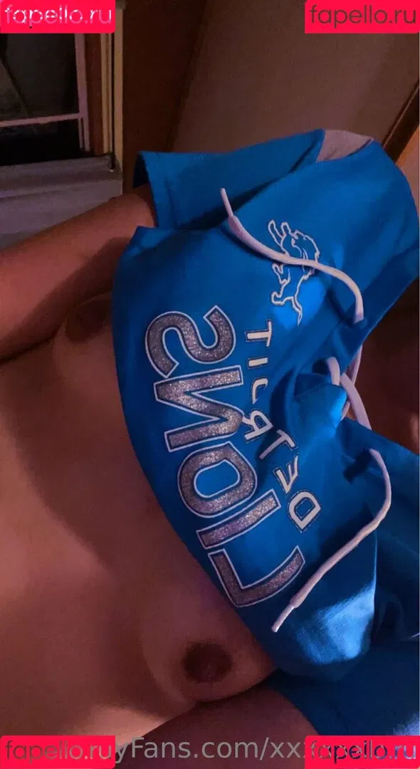 xxxxxxbr1t Onlyfans Photo Gallery 