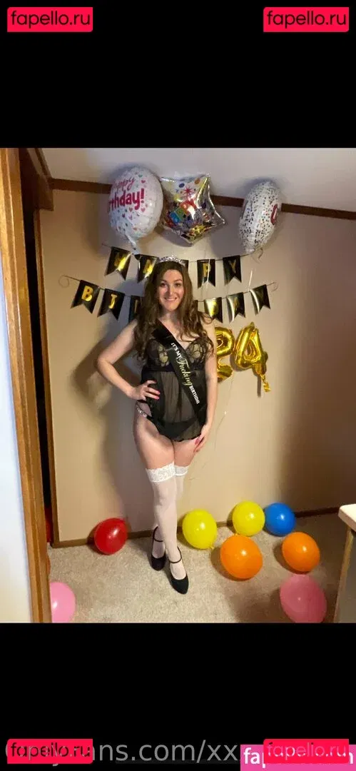 xxxxxxbr1t Onlyfans Photo Gallery 