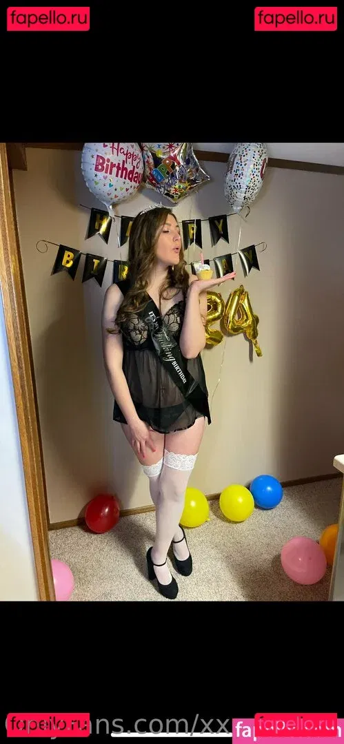 xxxxxxbr1t Onlyfans Photo Gallery 