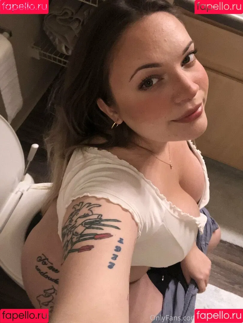 krispytofuuu Onlyfans Photo Gallery 