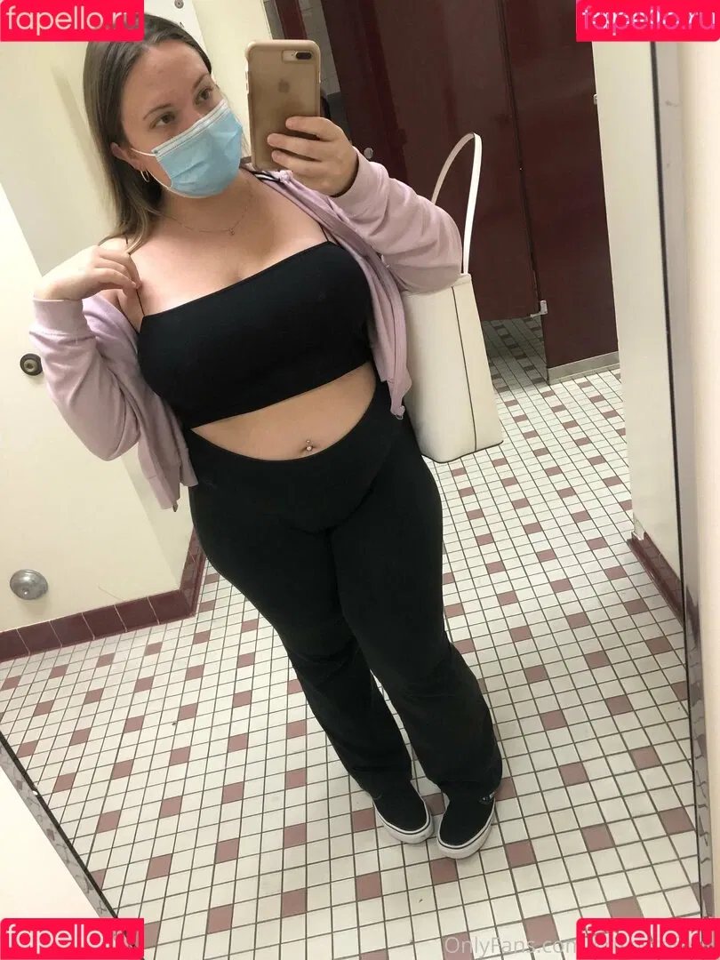 krispytofuuu Onlyfans Photo Gallery 