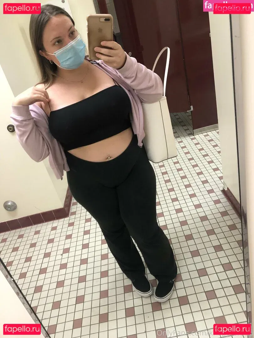 krispytofuuu Onlyfans Photo Gallery 