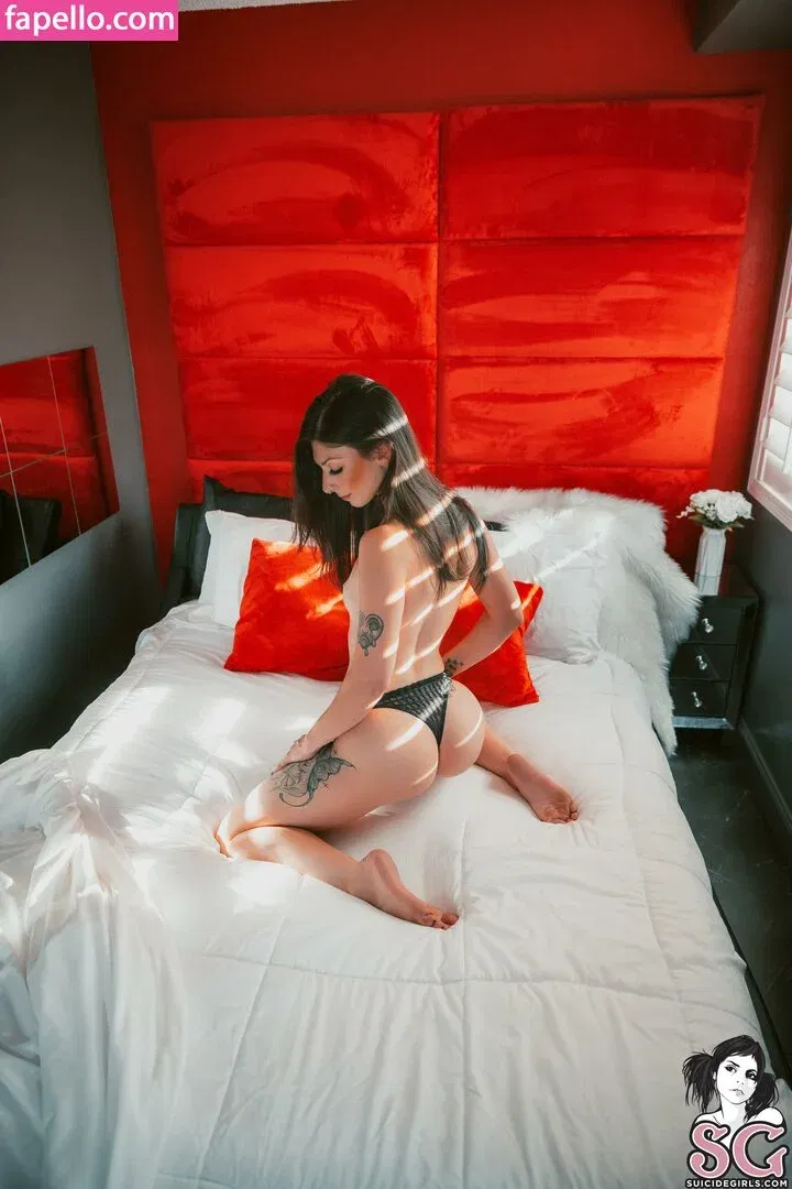 BabyBlossom Onlyfans Photo Gallery 