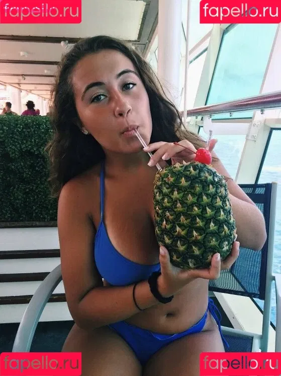 Katie A Onlyfans Photo Gallery 