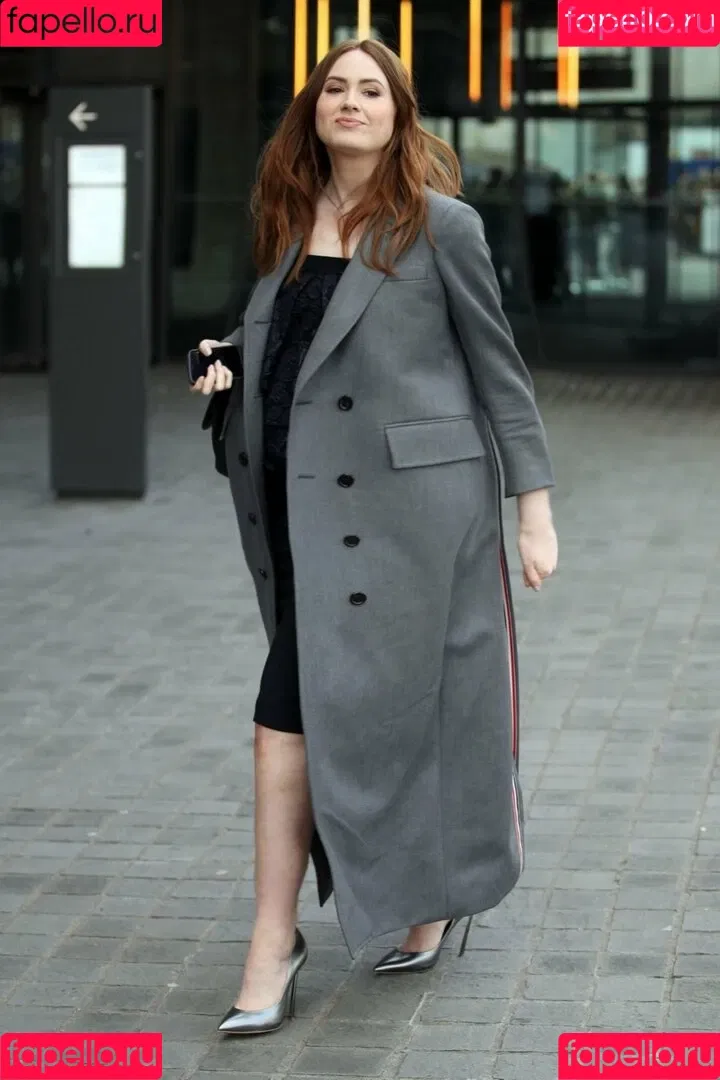 Karen Gillan Onlyfans Photo Gallery 