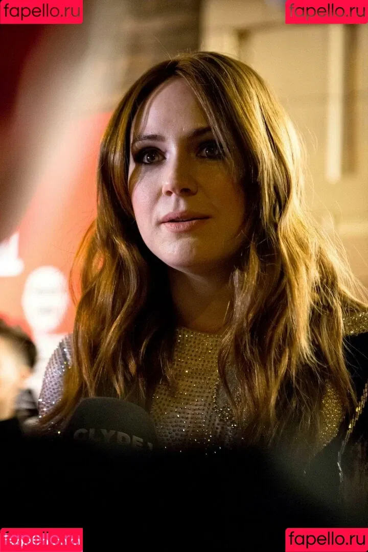 Karen Gillan Onlyfans Photo Gallery 