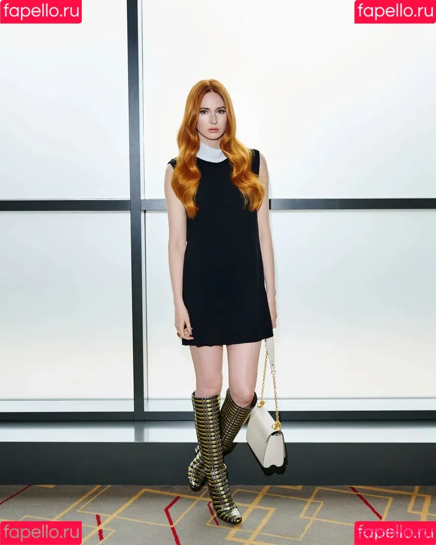 Karen Gillan Onlyfans Photo Gallery 