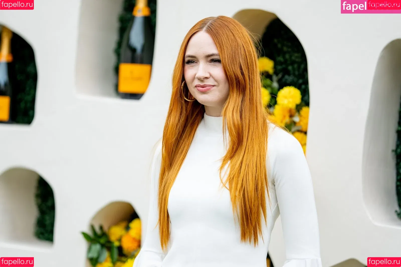 Karen Gillan Onlyfans Photo Gallery 