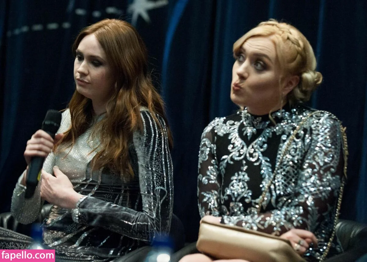 Karen Gillan Onlyfans Photo Gallery 