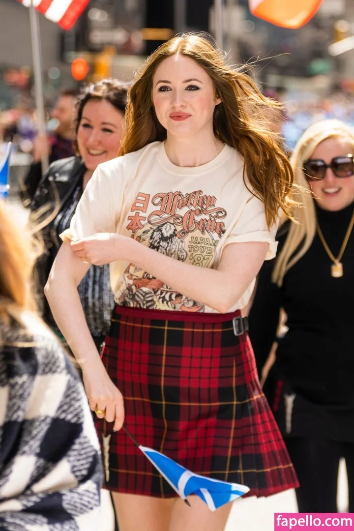 Karen Gillan Onlyfans Photo Gallery 