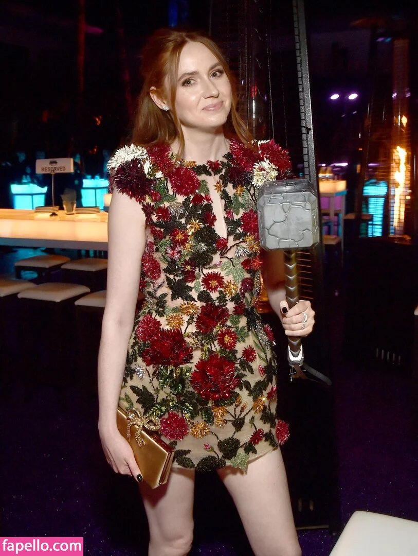 Karen Gillan Onlyfans Photo Gallery 