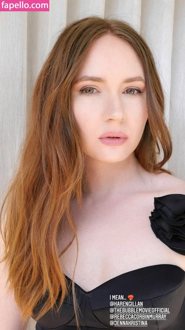 Karen Gillan Onlyfans Photo Gallery 