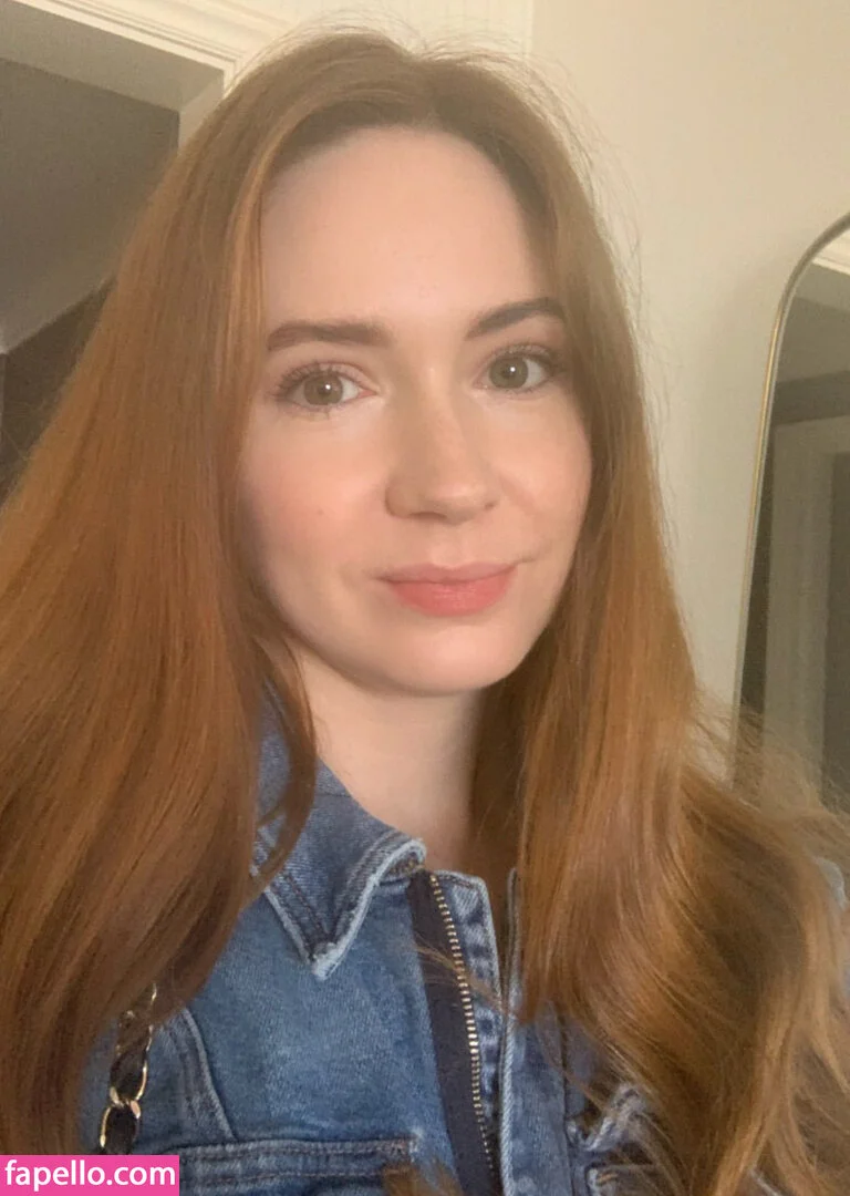 Karen Gillan Onlyfans Photo Gallery 