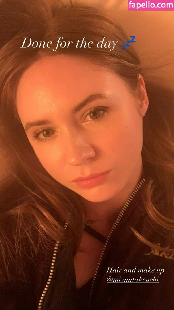 Karen Gillan Onlyfans Photo Gallery 