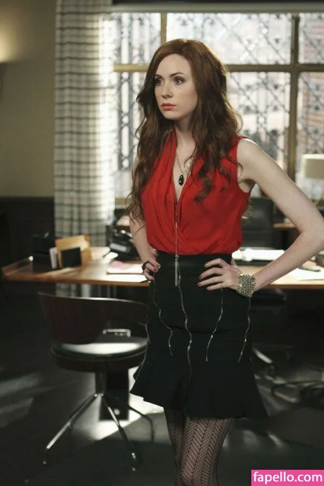 Karen Gillan Onlyfans Photo Gallery 