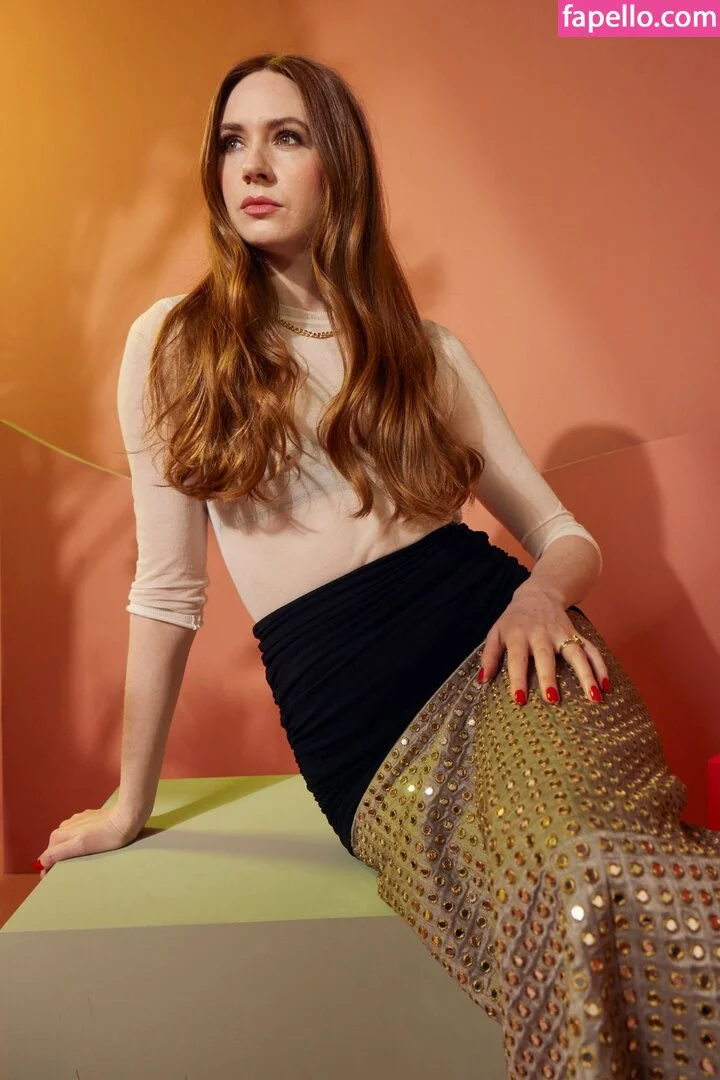 Karen Gillan Onlyfans Photo Gallery 