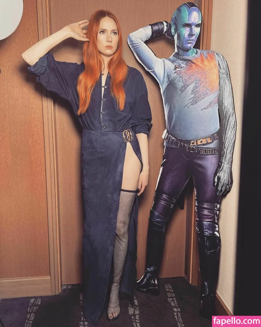 Karen Gillan Onlyfans Photo Gallery 