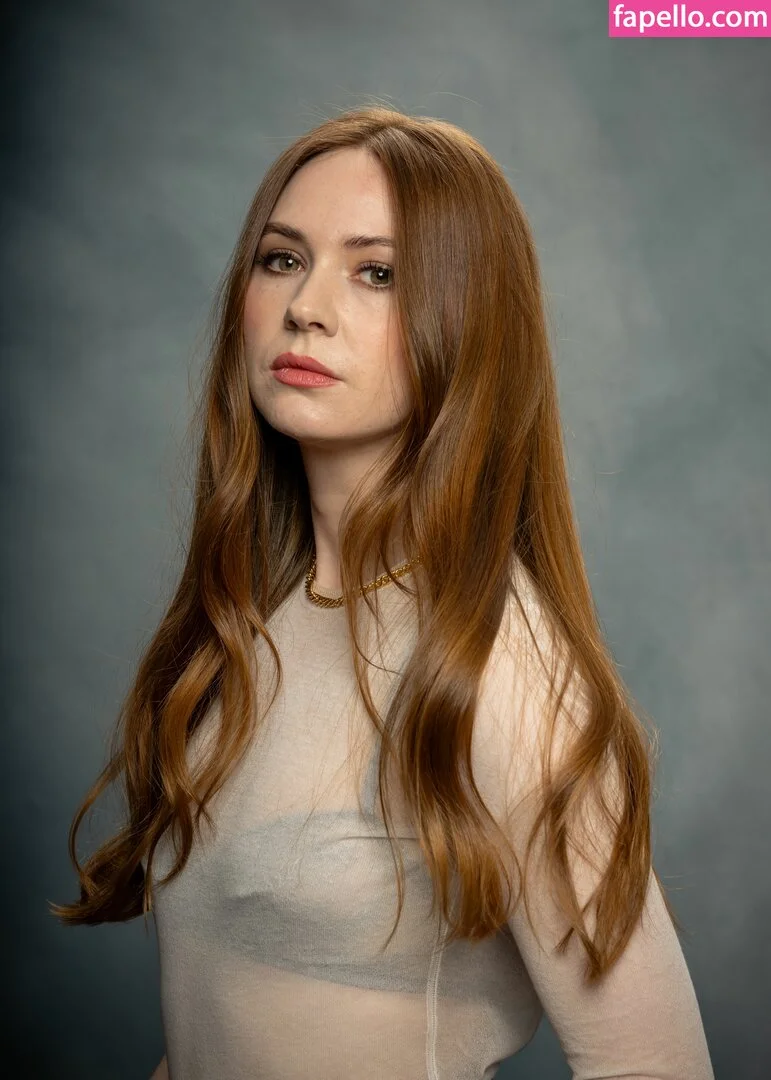 Karen Gillan Onlyfans Photo Gallery 