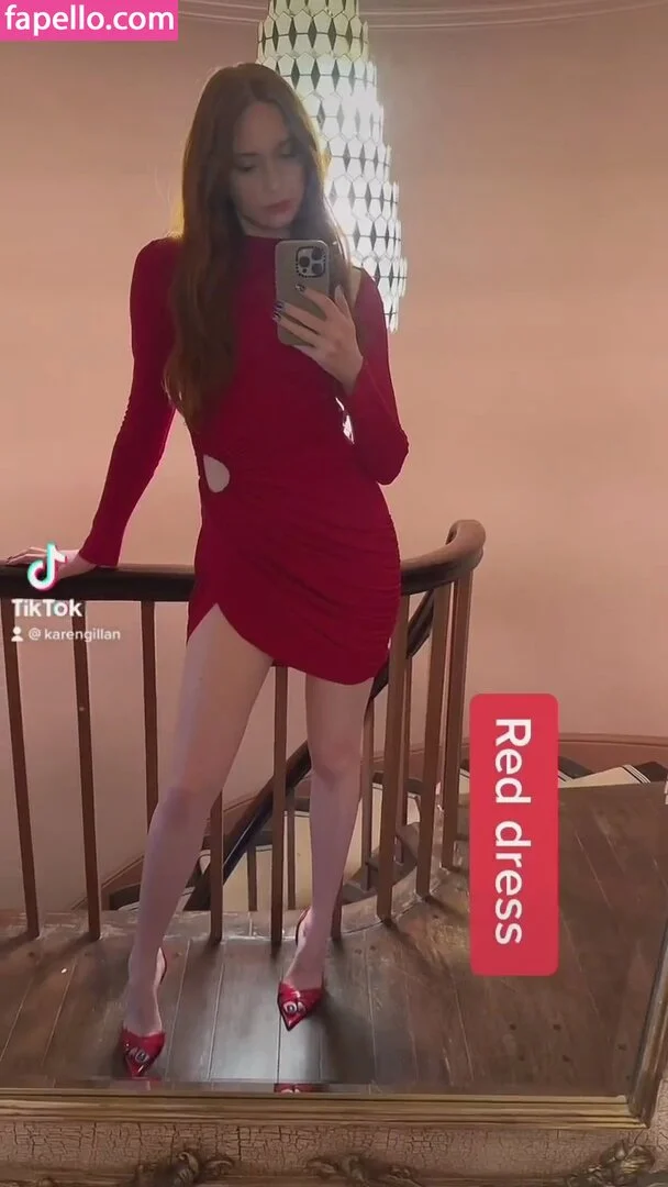 Karen Gillan Onlyfans Photo Gallery 