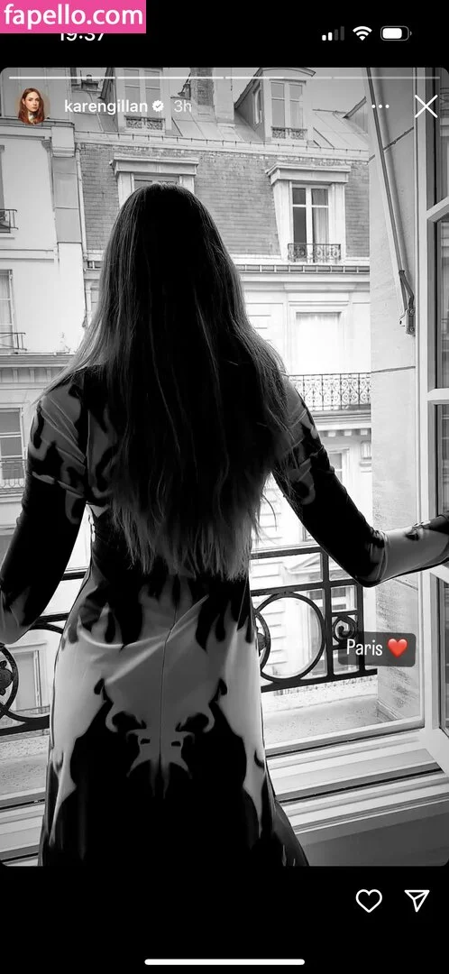 Karen Gillan Onlyfans Photo Gallery 