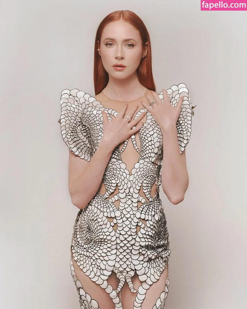 Karen Gillan Onlyfans Photo Gallery 