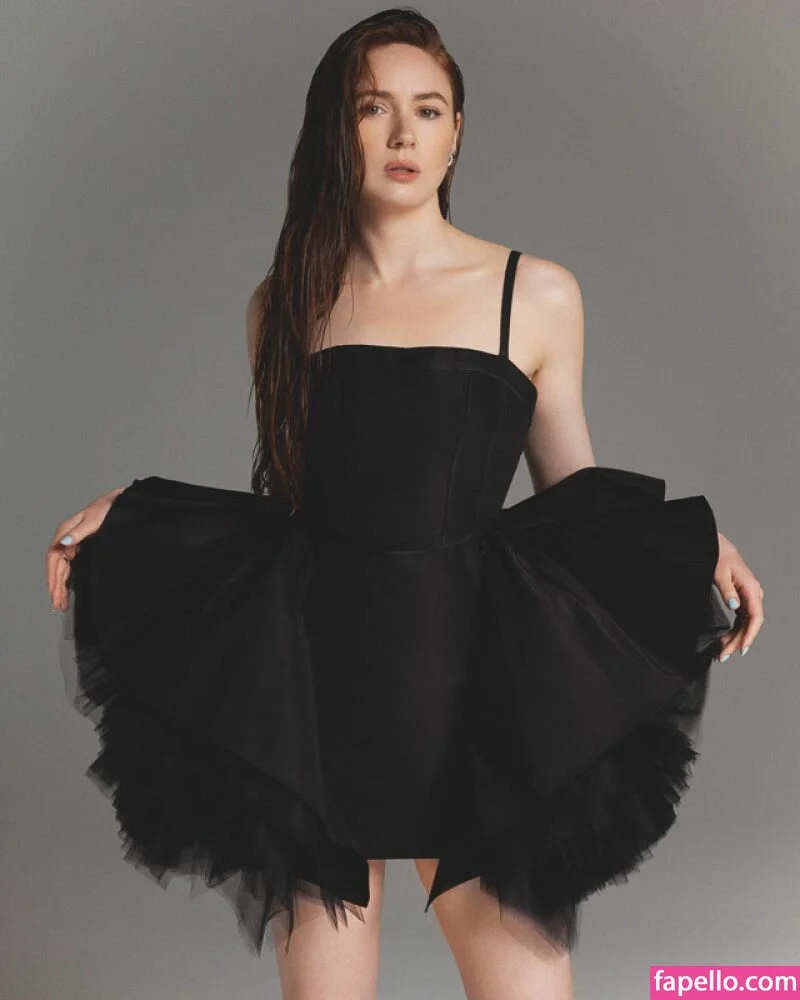 Karen Gillan Onlyfans Photo Gallery 