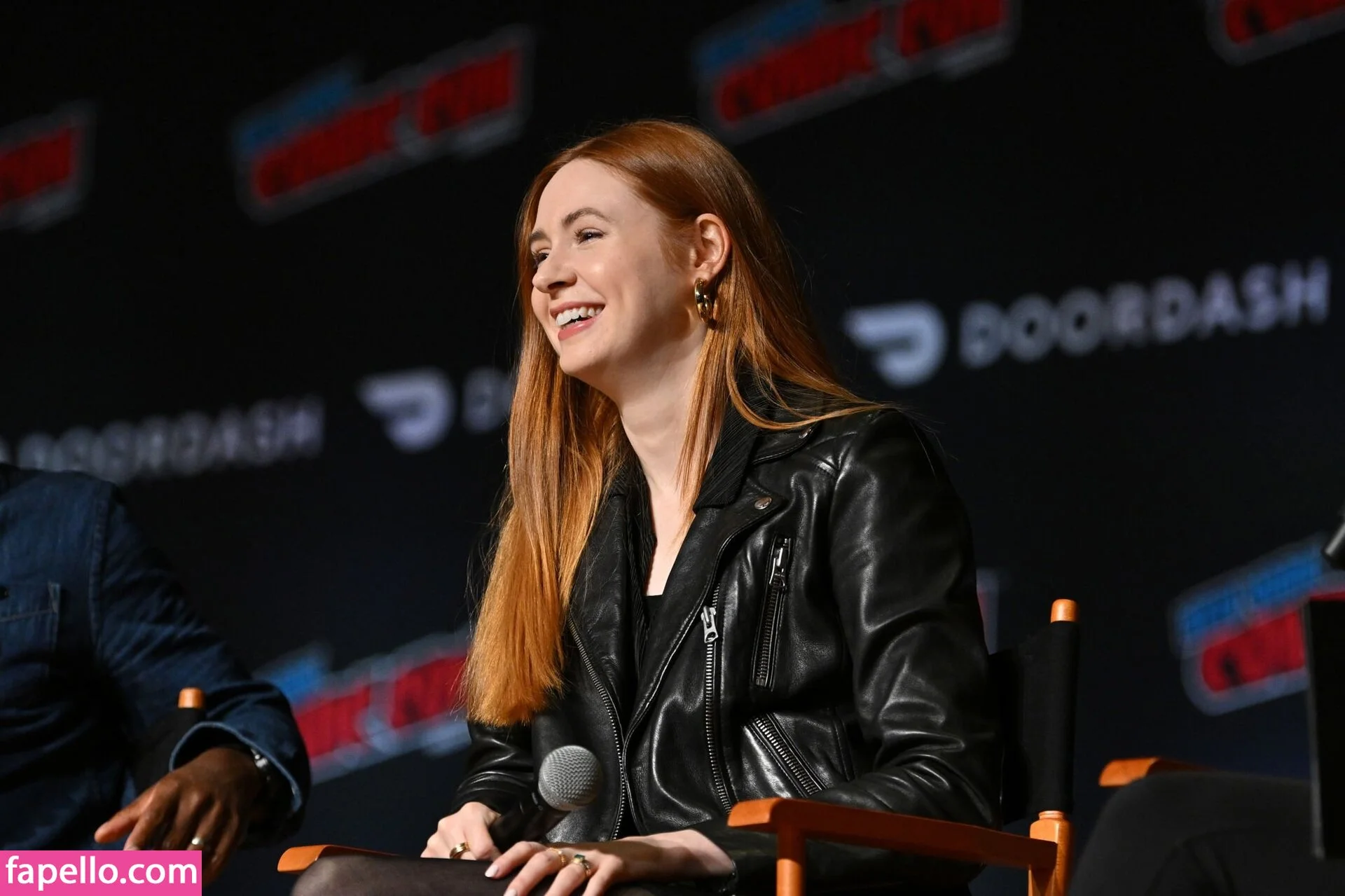 Karen Gillan Onlyfans Photo Gallery 