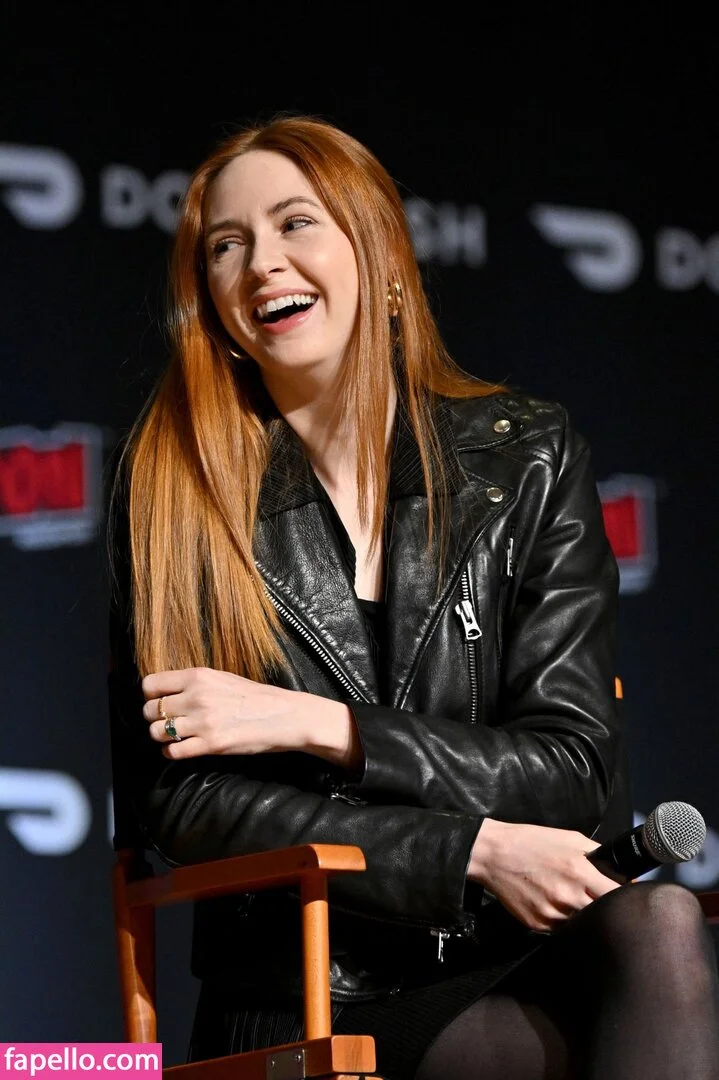 Karen Gillan Onlyfans Photo Gallery 