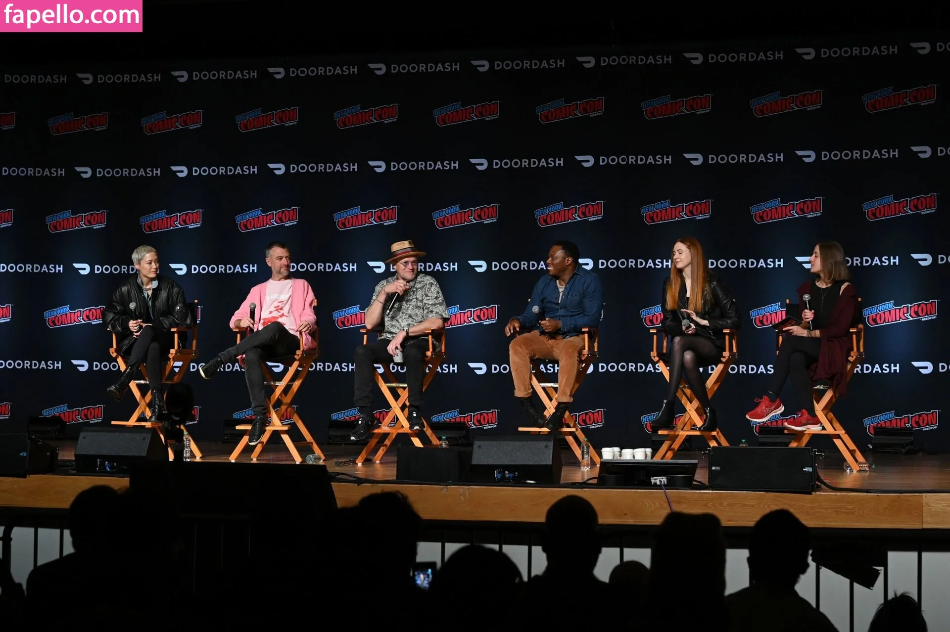 Karen Gillan Onlyfans Photo Gallery 