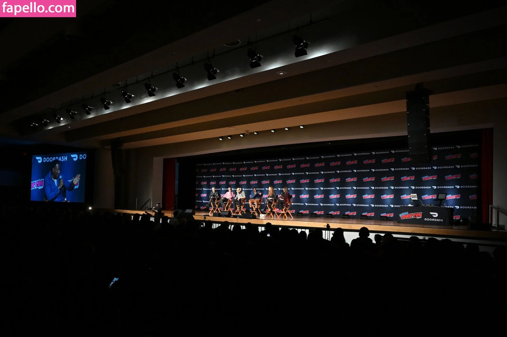 Karen Gillan Onlyfans Photo Gallery 