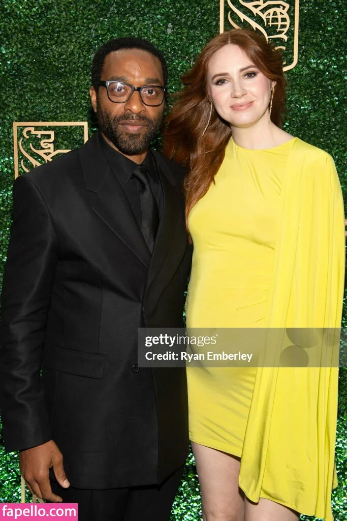 Karen Gillan Onlyfans Photo Gallery 