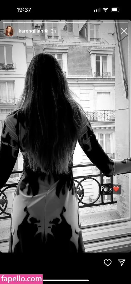 Karen Gillan Onlyfans Photo Gallery 
