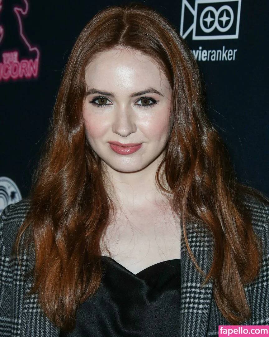 Karen Gillan Onlyfans Photo Gallery 