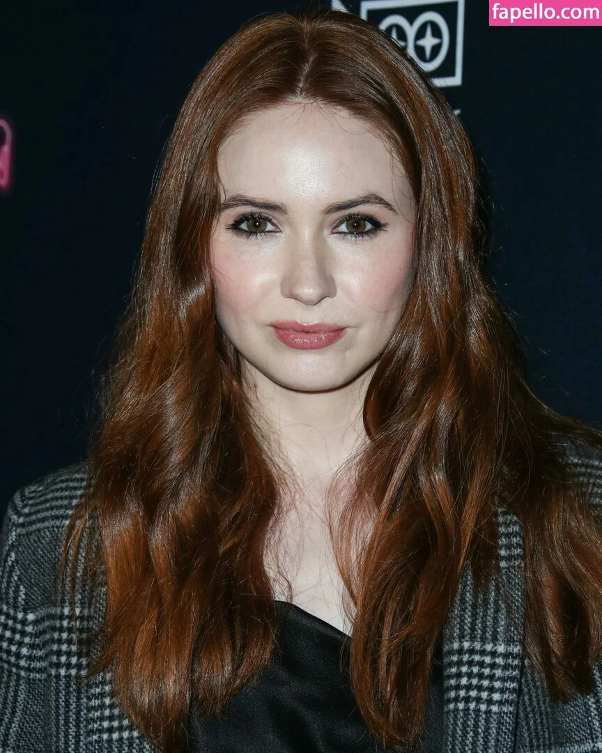 Karen Gillan Onlyfans Photo Gallery 