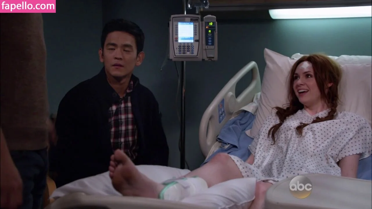 Karen Gillan Onlyfans Photo Gallery 