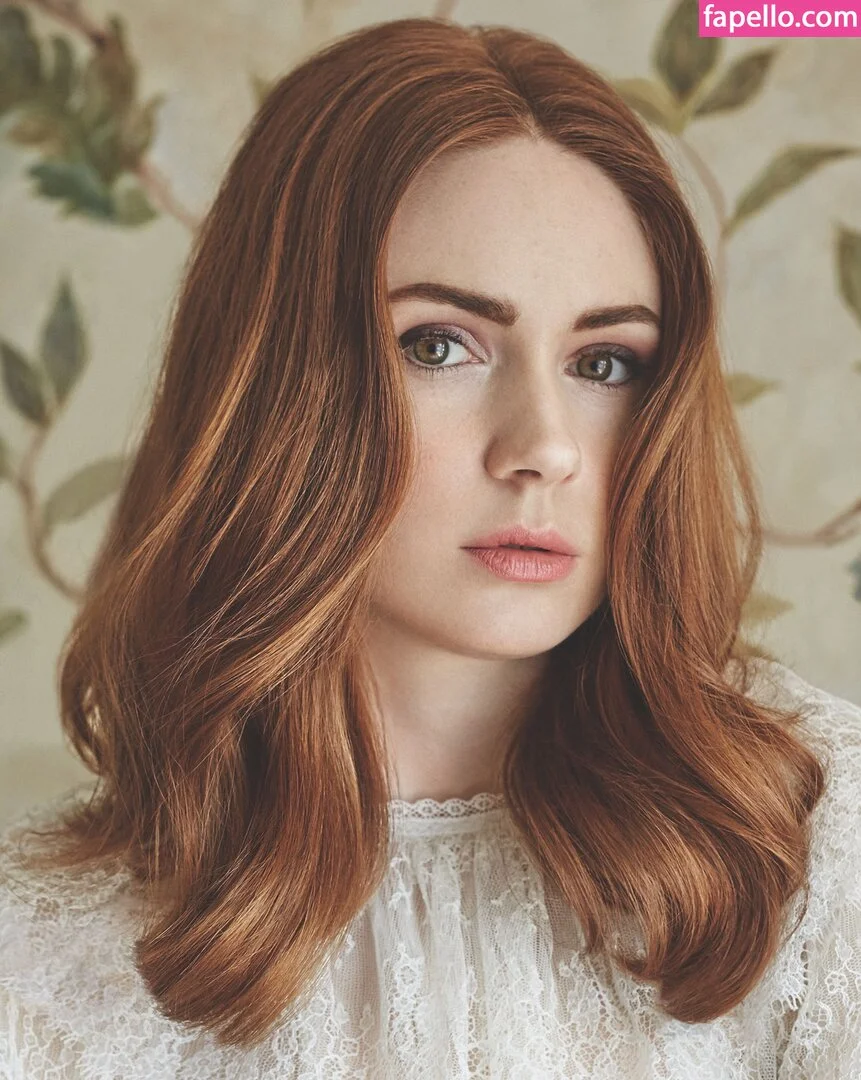 Karen Gillan Onlyfans Photo Gallery 