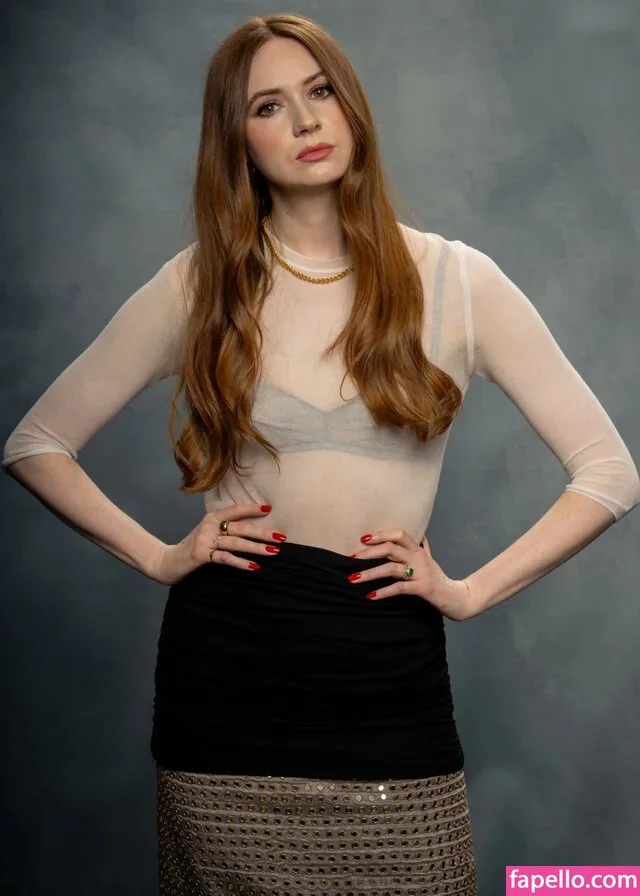 Karen Gillan Onlyfans Photo Gallery 